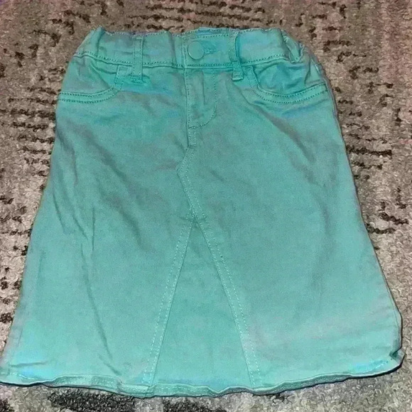 The Children’s Place Turquoise Skirt Girls Size 5 adjustable waist - Picture 1 of 3